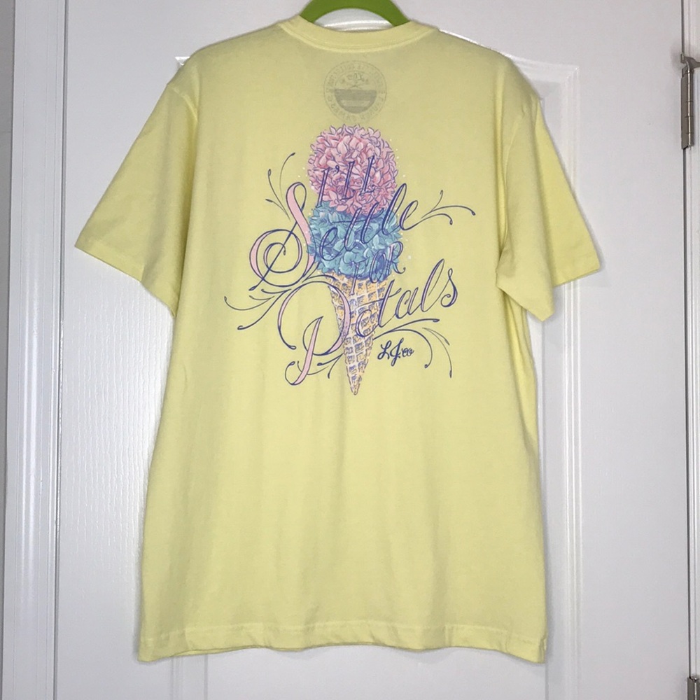 NWT Lauren James ice cream flower pocket tee.